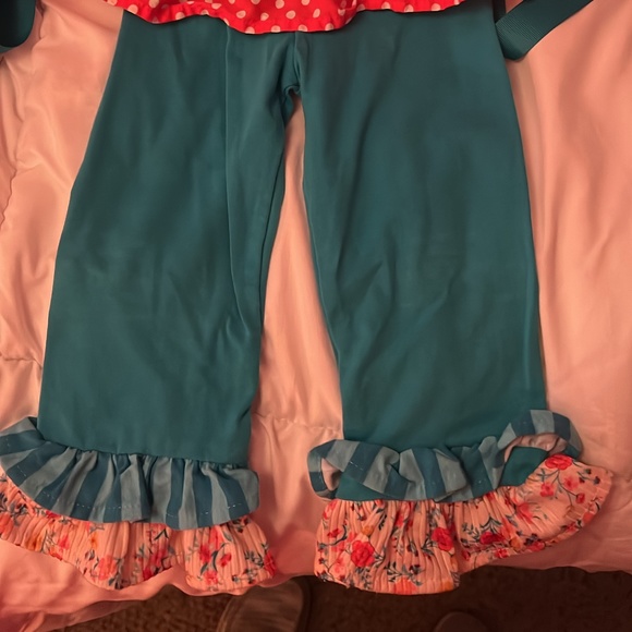 Toddler - Picture 2 of 2